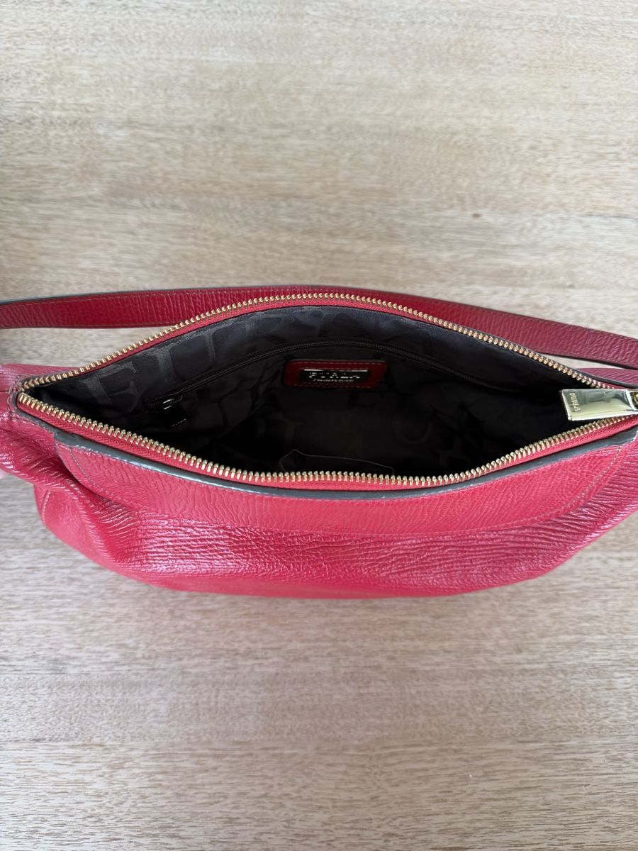 Furla Borse da donna: Furla Red Leather Shoulder Bag - Stylish & Functional – Usato da Allschwil venduto da cen_hbj2 1