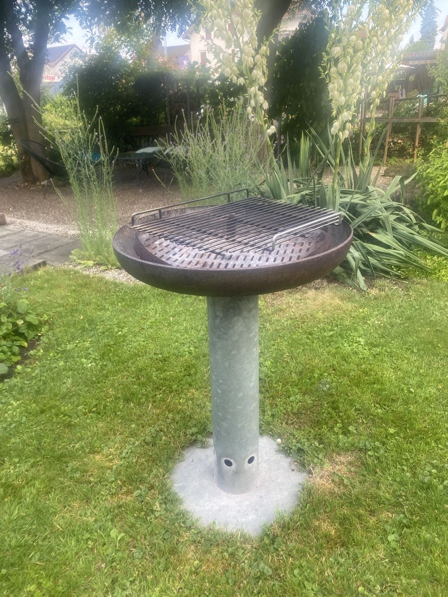 Grills: Feuerstelle und Grill Olymp – Gebraucht aus Gossau SG von Conrado1 1