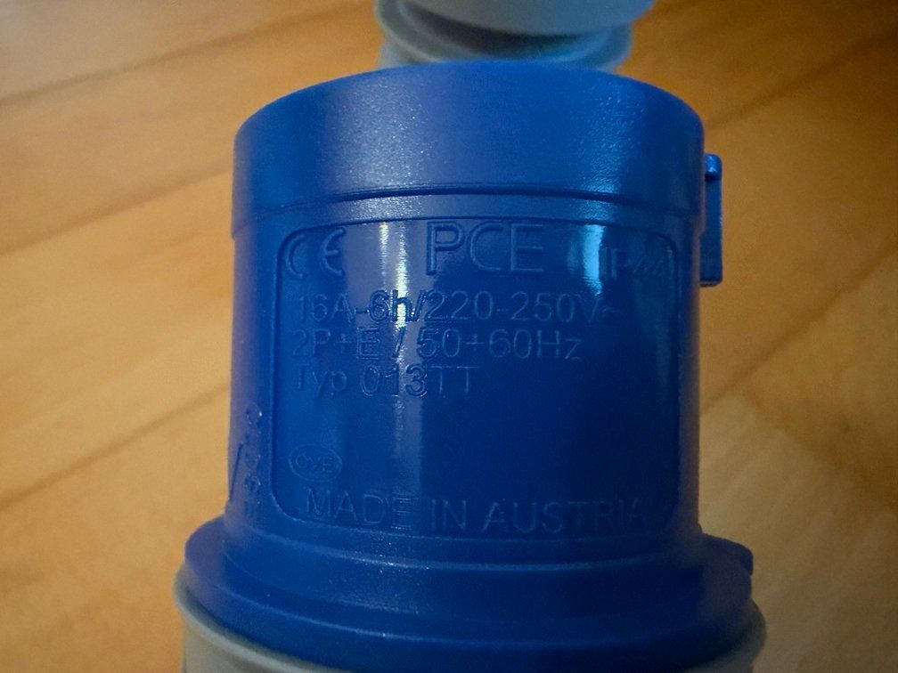 Spine: Stecker CEE16/6 230V blau PCE – Usato da Ehrendingen venduto da KOLA16 2