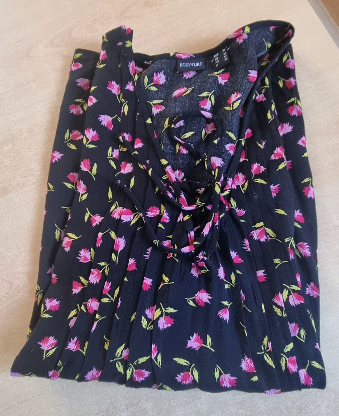 Camicette: Schlupfbluse von Bodyflirt. – Usato da Breitenbach venduto da 49fleur