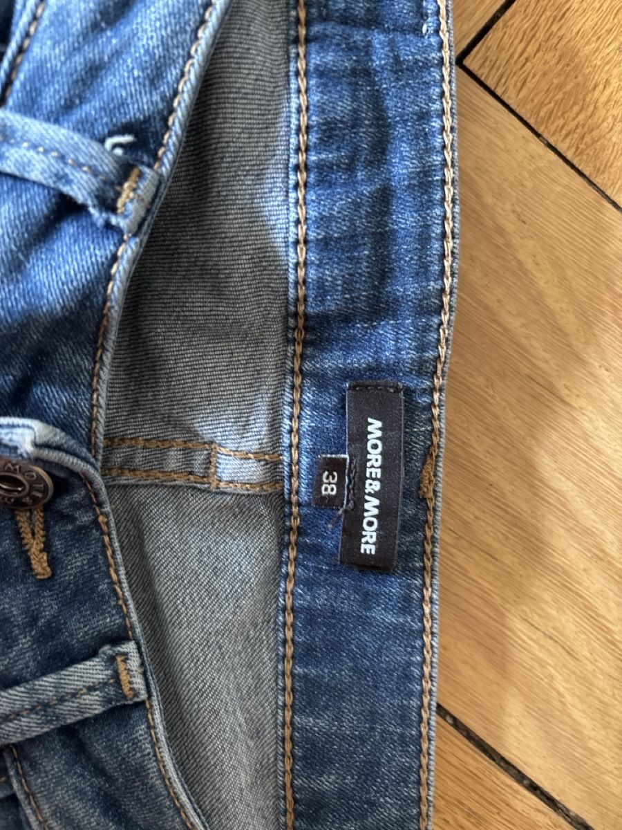Jeans: Damen Jeans Gr.38 – Usato da Bern venduto da Innpic 1
