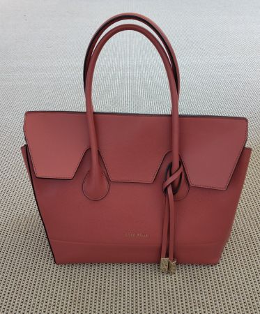 Handtasche Coccinelle für 13,3″ Laptop, mit Organizer