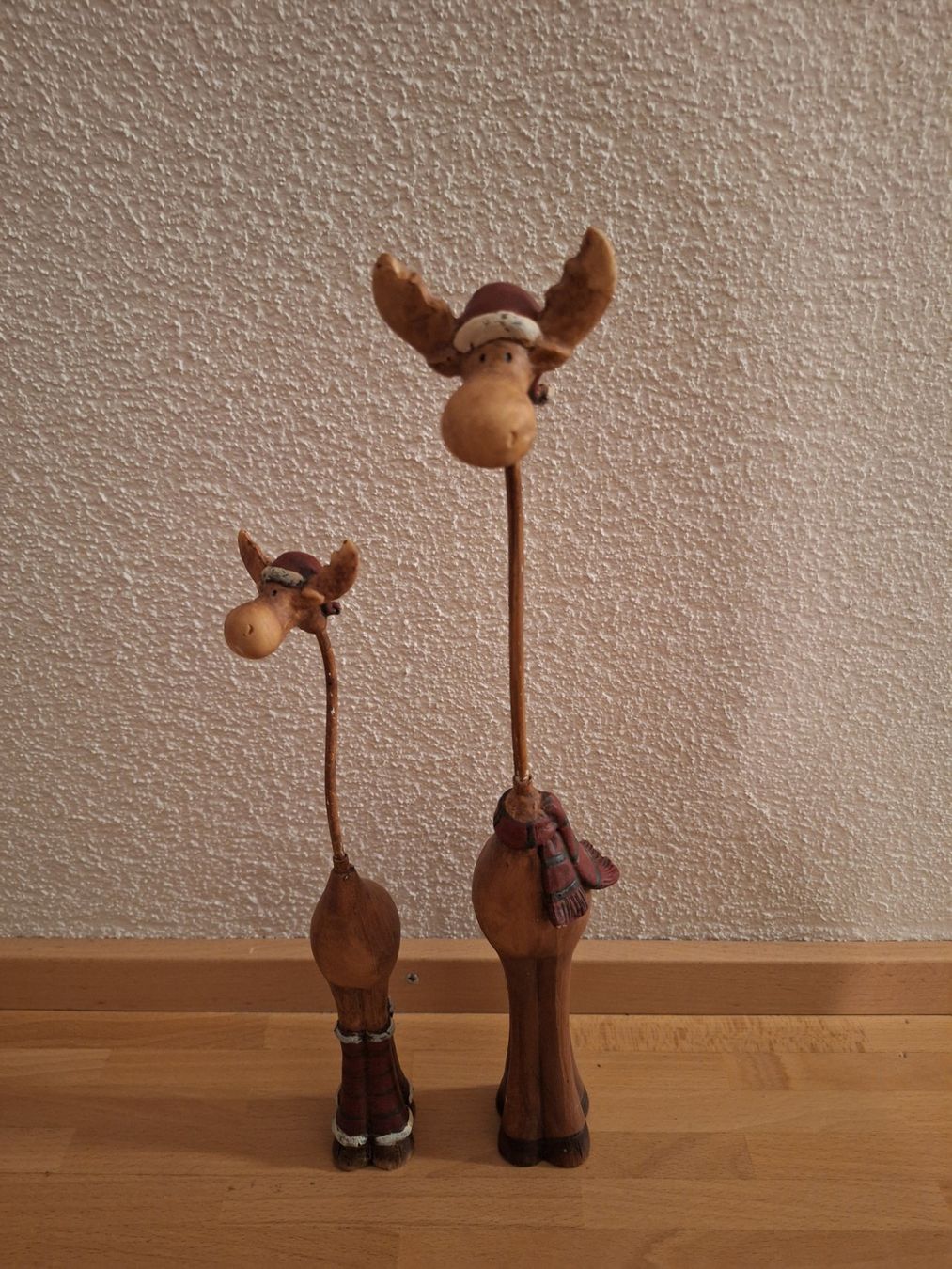 Tutte le decorazioni: 2 Elch Dekofiguren, neuwertig – Usato da Luzern venduto da Joker84