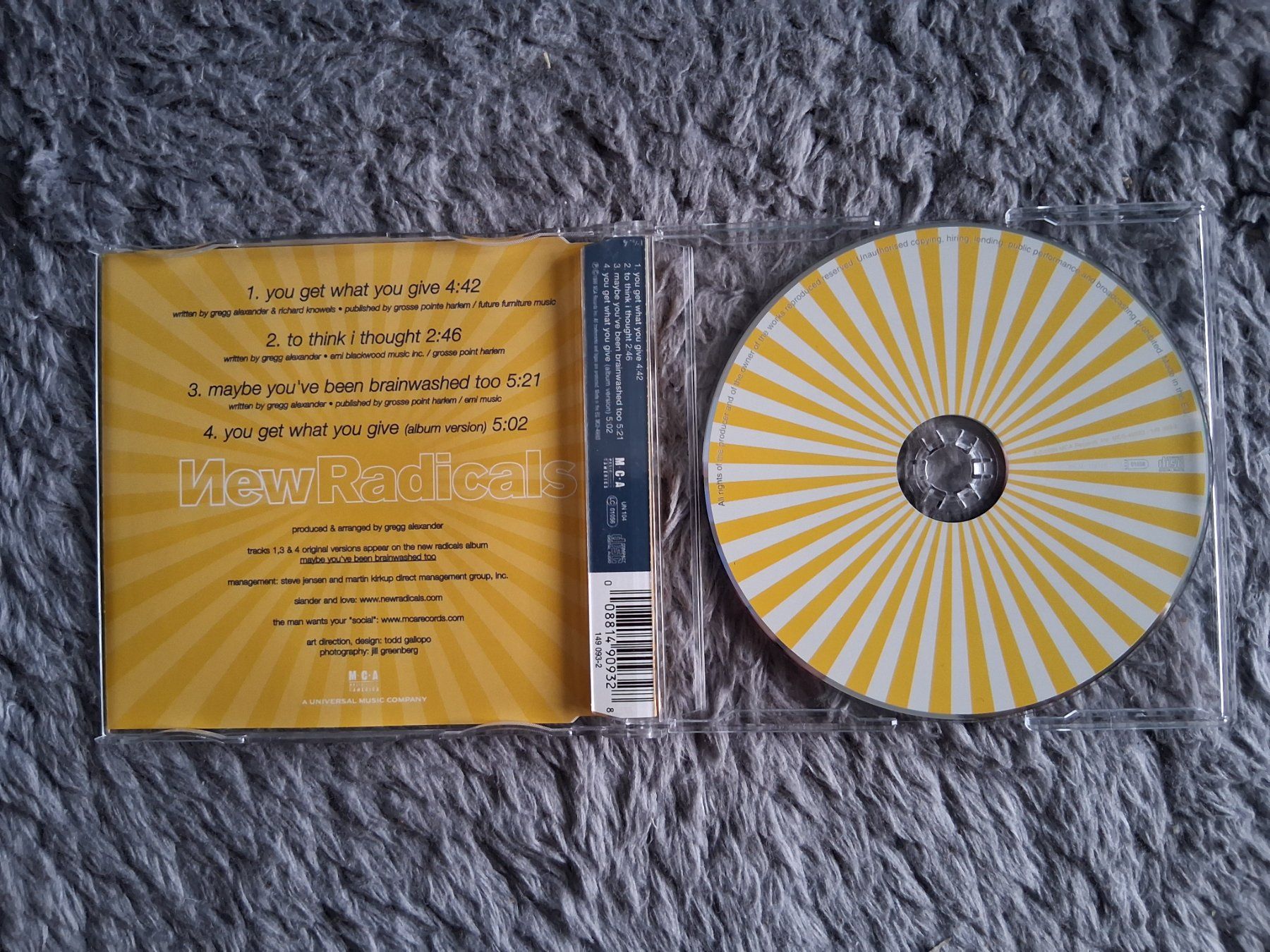 CDs: NEW RADICALS     YOU GET EHAT YOU GIVE     CD SINGLE – Gebraucht aus Wetzikon ZH von Ramones01 2