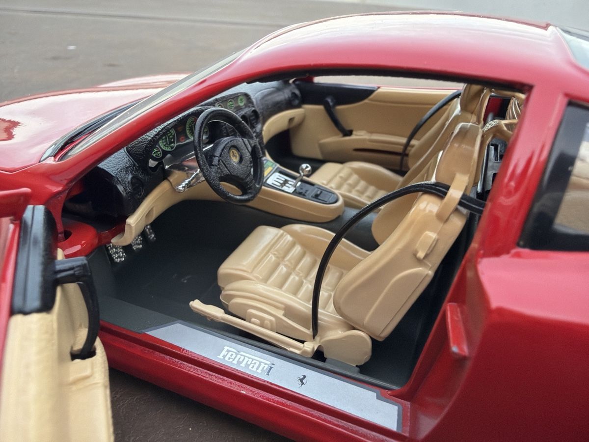 Bburago Modellini d'auto: Ferrari 550 Maranello - 1/18 - Bburago – Usato da Wolfwil venduto da Rolex1 5