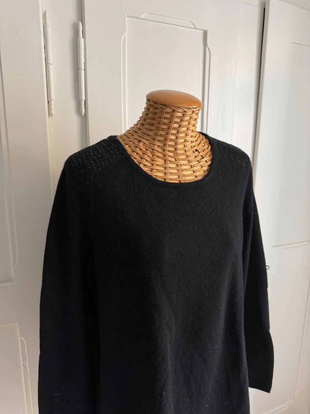 Maddison Pulls & Sweat-shirts: MADDISON - Merinowolle-Kaschmir Pullover schwarz XL – D'occasion à Zürich par Diazaio 1
