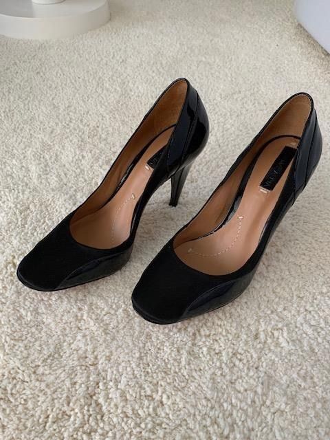Scarpe da donna: BCBG MAX AZARIA pumps – Usato da Dallenwil venduto da ZD2019