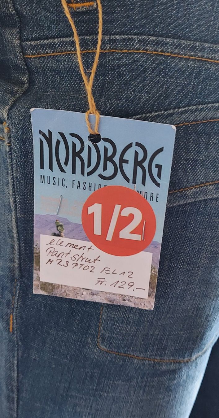 Element Jeans: Neue Element Jeans Gr. M – Neuf avec emballage d'origine à Basel par Mazzo84 2