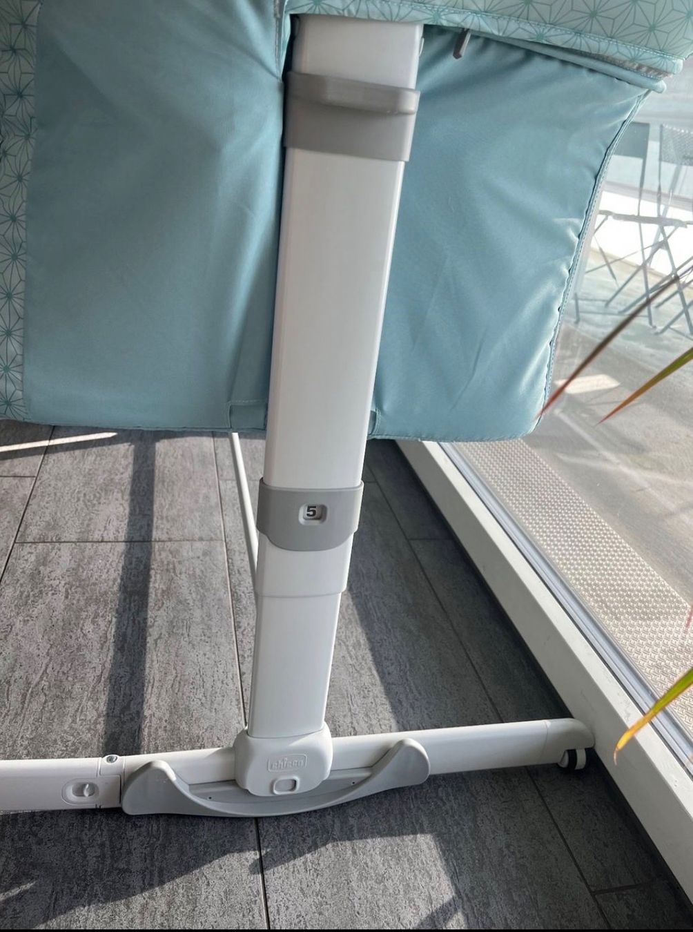 Chicco Lits: CoDodo Next2me Dream bleu clair Chicco avec 2 draps adaptés – D'occasion à St. Ursen par alesticco 3