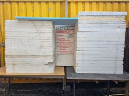 56 Styropor Platten (ca. 1.25 Kubik Isolation)