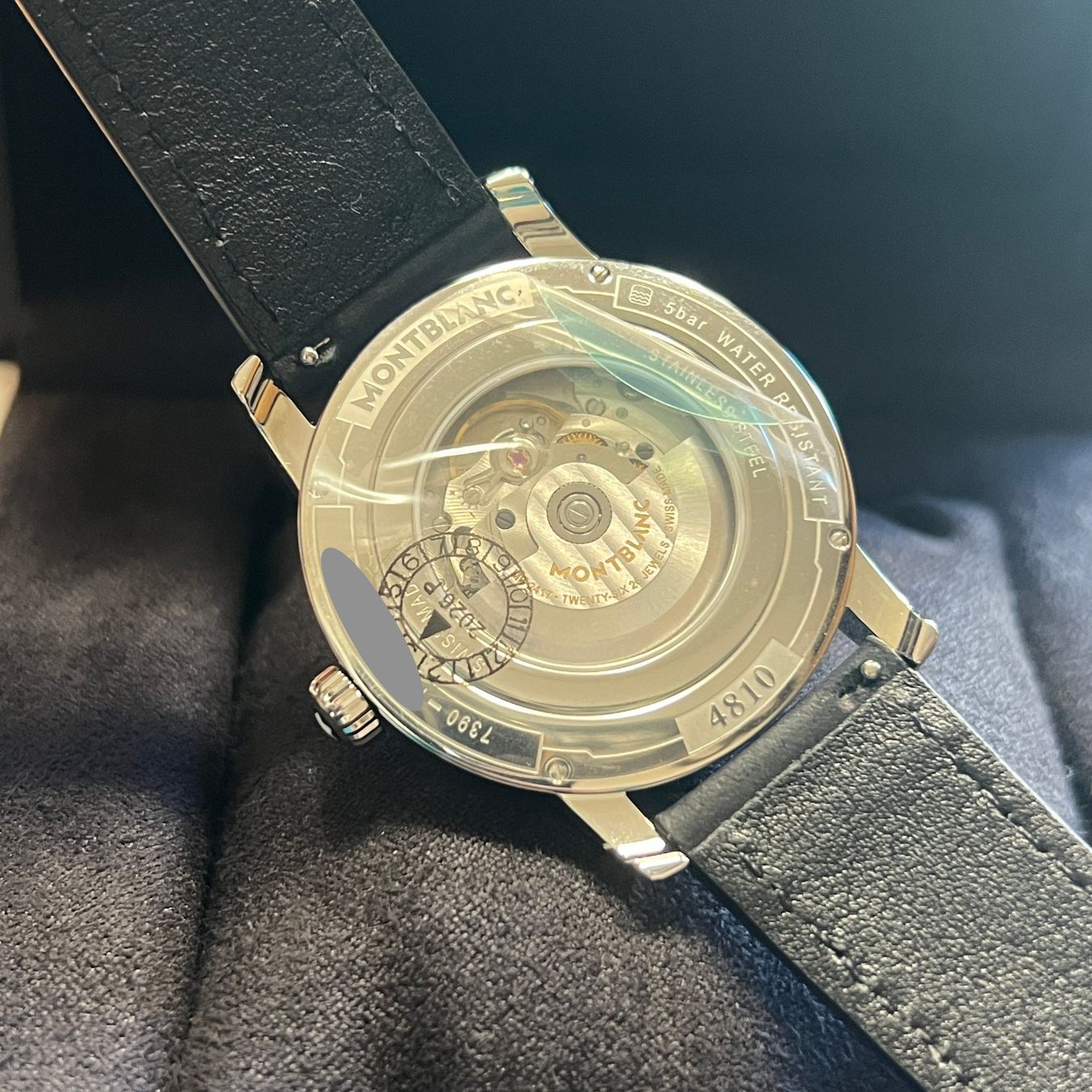 Montblanc Orologi: Montblanc 4810 Black Dial Full Set 7390 – Usato da Carouge GE venduto da Watchaser 4