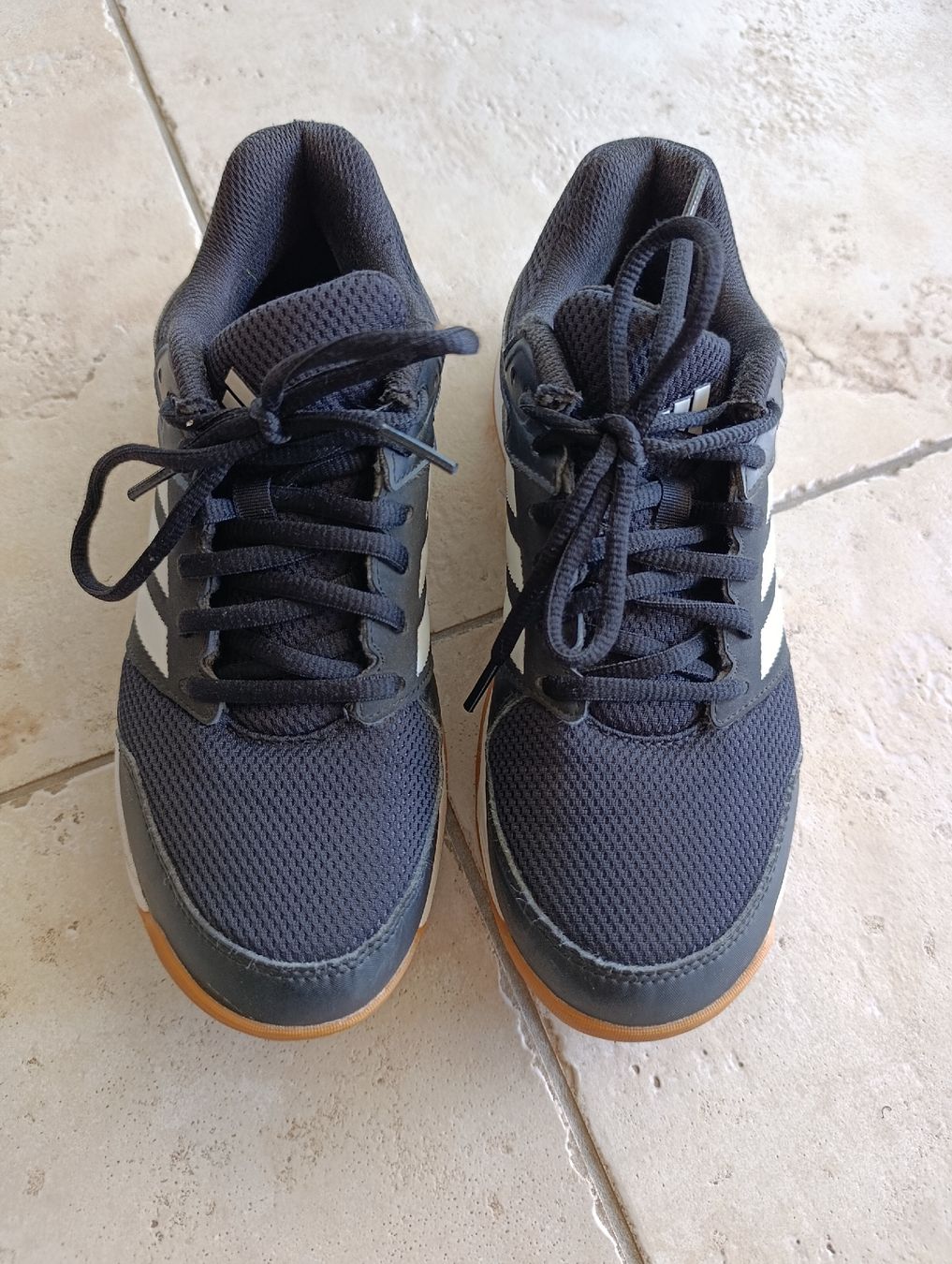 Adidas Herrenschuhe: BASKETS DE SPORT ADIDAS 38 2/3 – Gebraucht aus Sierre von shirley04 1