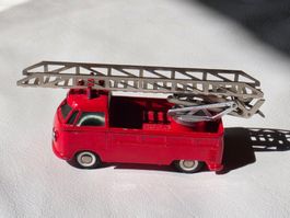 Tekno Denmark VW Feuerwehr Auto Modellauto Spielzeugauto