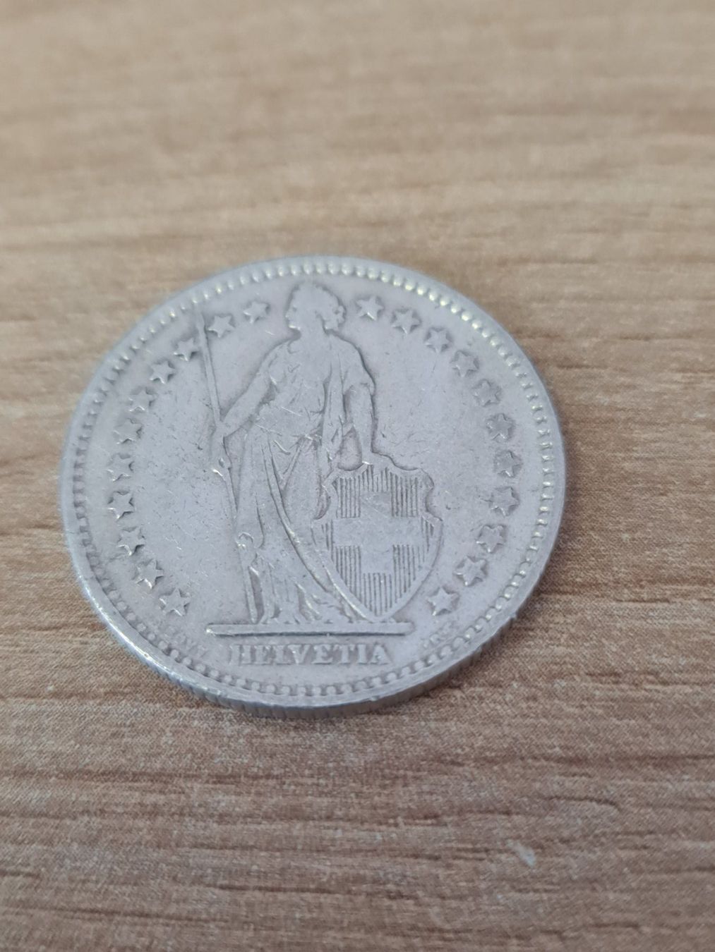 Tutti le monete: SCHWEIZER SILBERMÜNZEN 2 FRANKEN 1920 + 1963 – Usato da Windisch venduto da MarcelS01 2