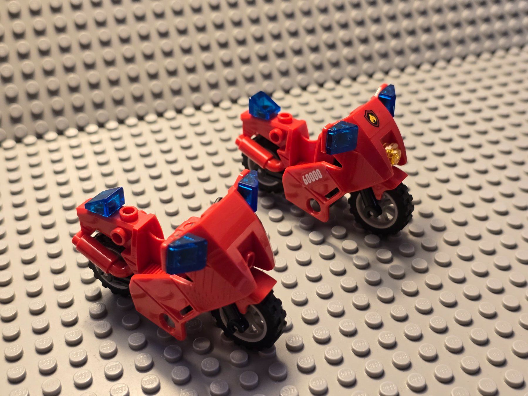 Lego Kit di costruzioni: Lego 2x Motorrad – Usato da Basel venduto da Swi-7621 1