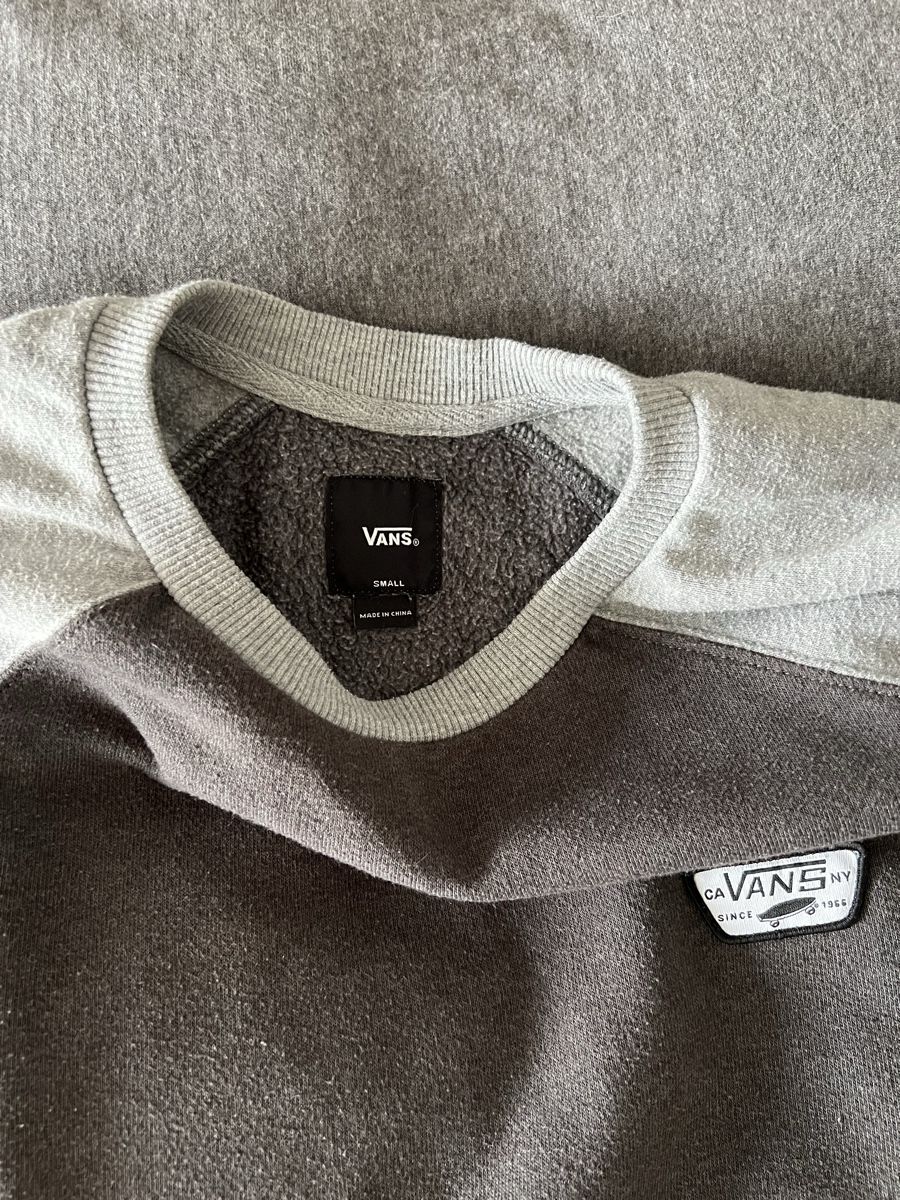 Maglioni & Felpe: Pull Vans Gris/Anthracite  – Usato da Cortaillod venduto da Y1nn_jqr 1