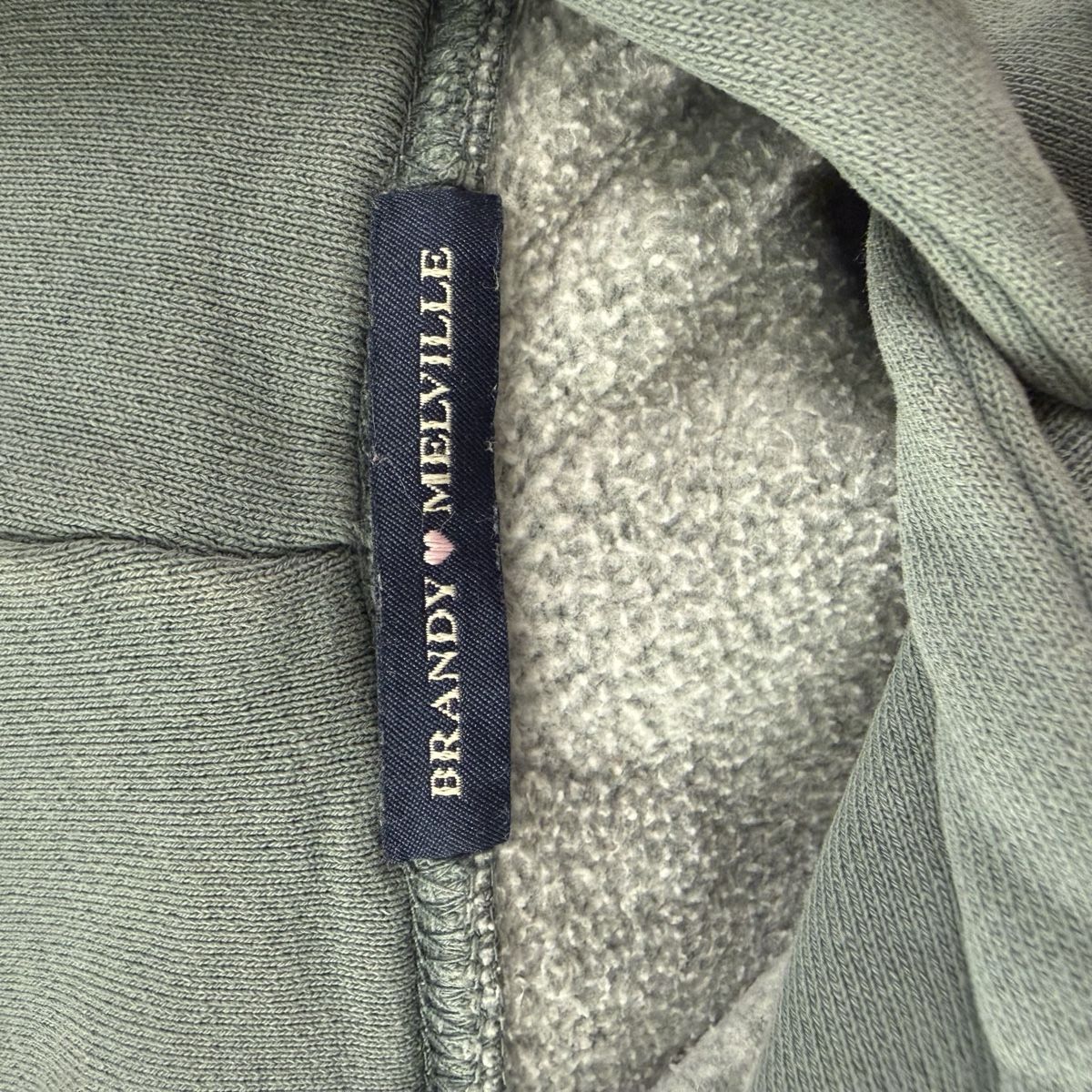 Brandy Melville Maglioni & Felpe: Brandy Melville Kapuzenpullover – Usato da Oberbüren venduto da s.righetti 1