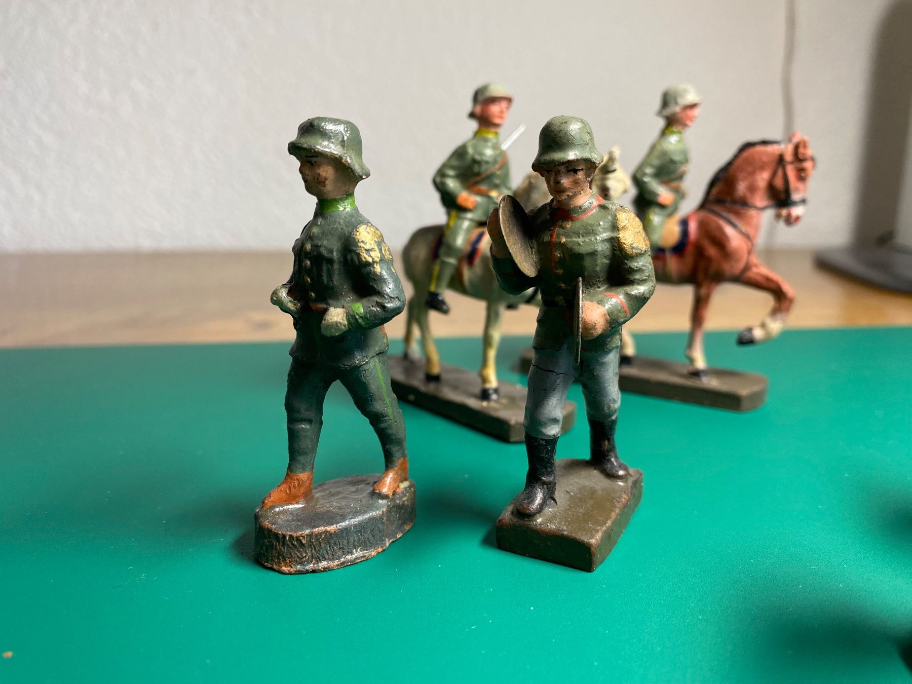 Elastolin Spielzeuge: Alte Elastolin Soldaten 60 er Serie – Gebraucht aus Rüti ZH von Weder2 2