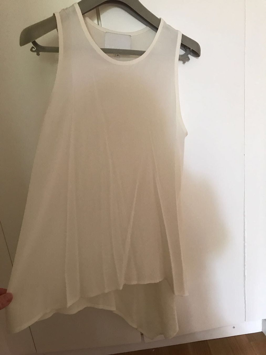 Phillip Lim Top: 3.1 Phillip Lim Silk Top – Nuovo (secondo la descrizione) da Ebmatingen venduto da dartim