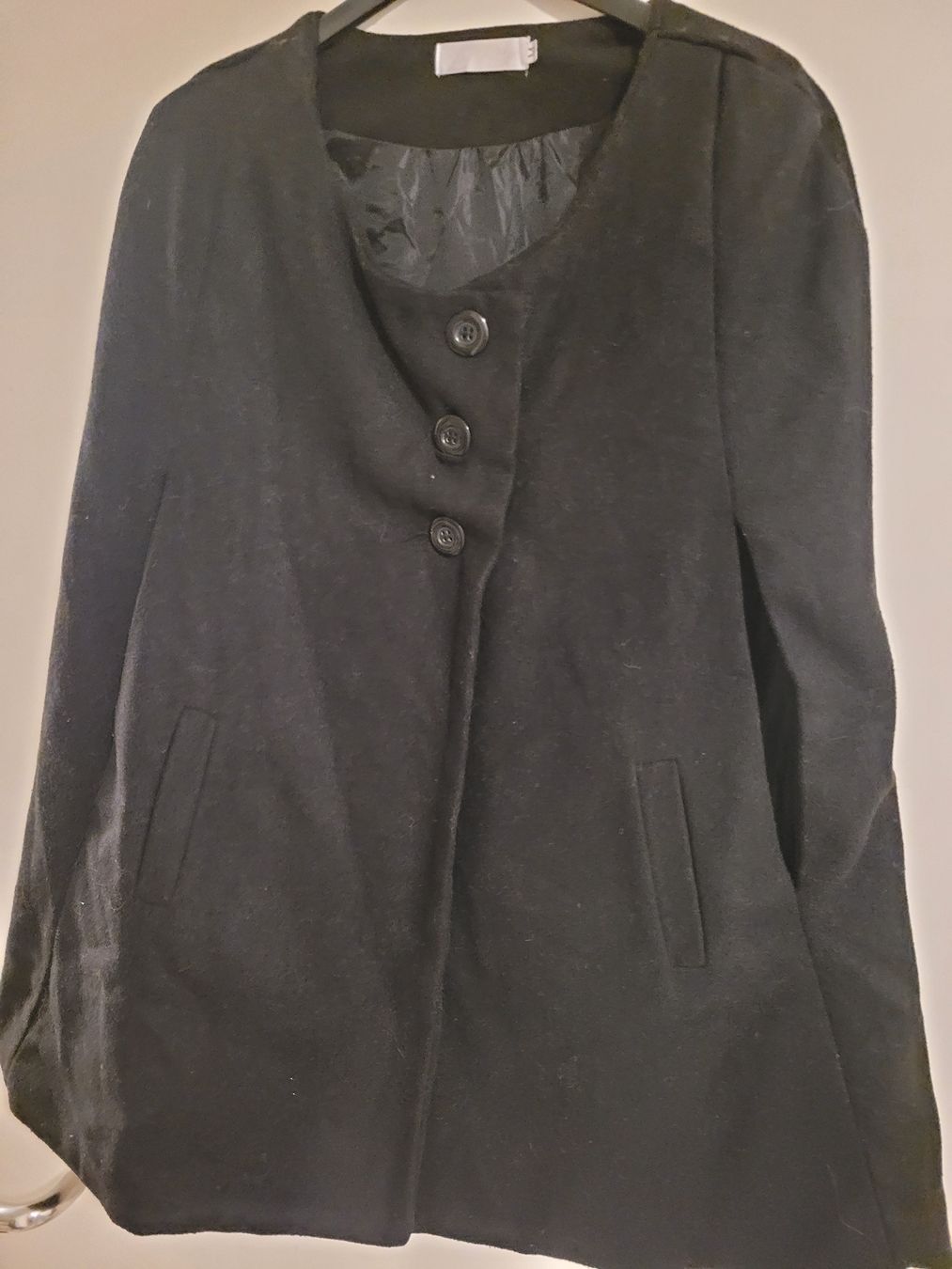 Boleros: poncho, stylischer poncho, schwarz, gr M – Neu (gemäss Beschreibung) aus Luzern von Ami-be