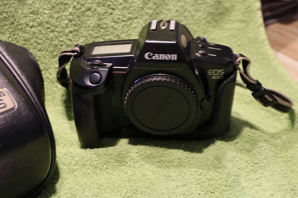 Canon Kamera: Canon EOS 650 Kamera + Tasche + Anleitung – Gebraucht aus Port von ferrari93 1