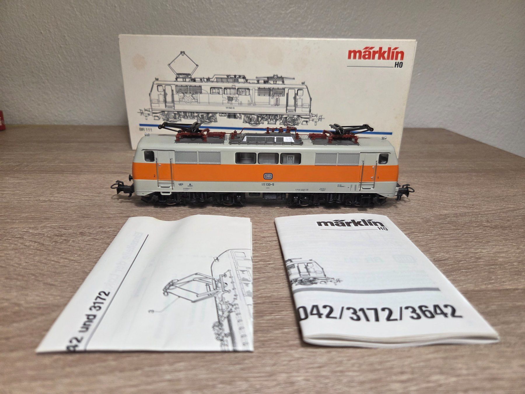 Märklin Modellini di ferrovie: Märklin 3042 E-Lok BR 111 DB H0 – Usato da St-Aubin-Sauges venduto da Lo_Go 6