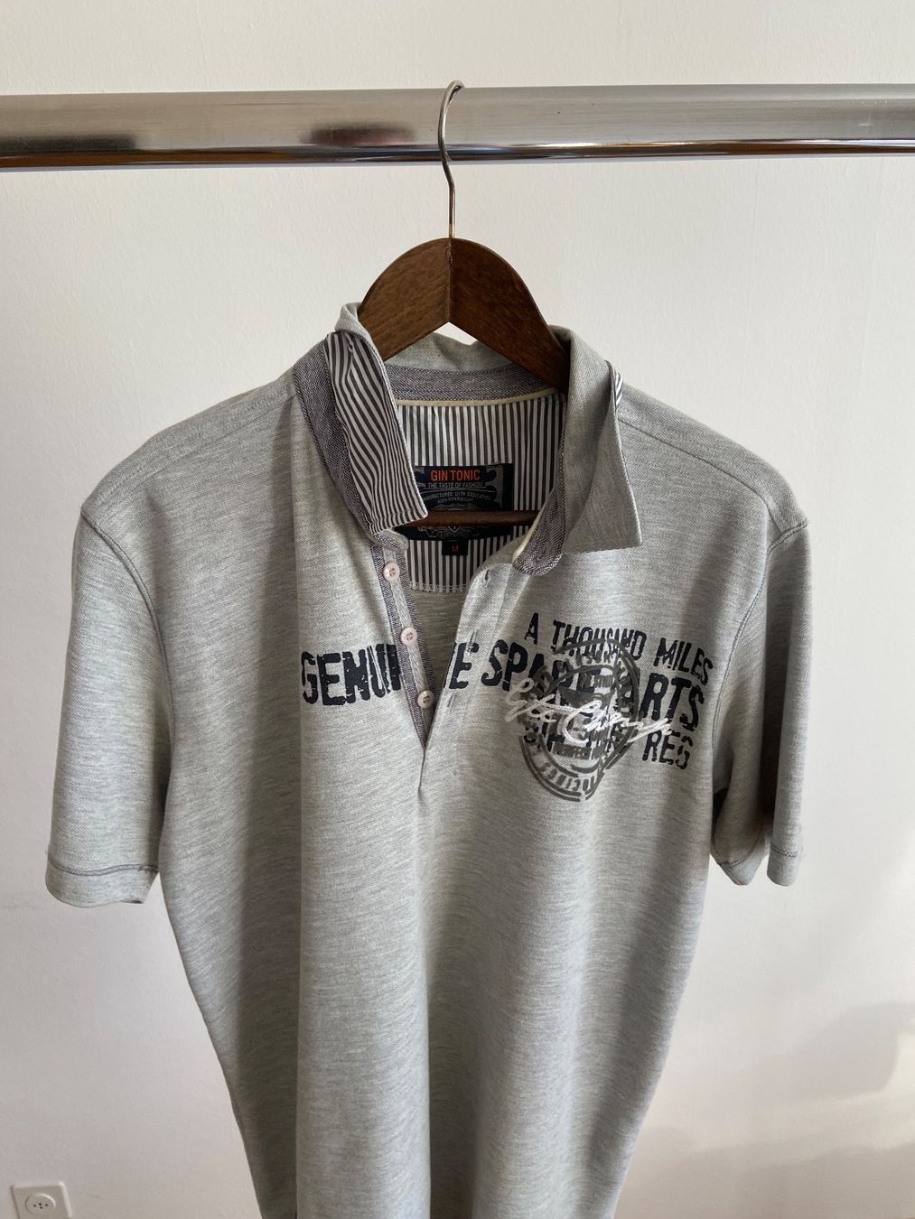 Polo-Shirts: Poloshirt Gin Tonic Grösse M – Gebraucht aus Hittnau von Oracel 2