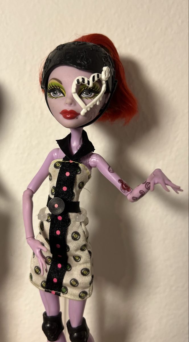 Bambole: Monster high – Nuovo (secondo la descrizione) da Osogna venduto da elisa__ks__ 3