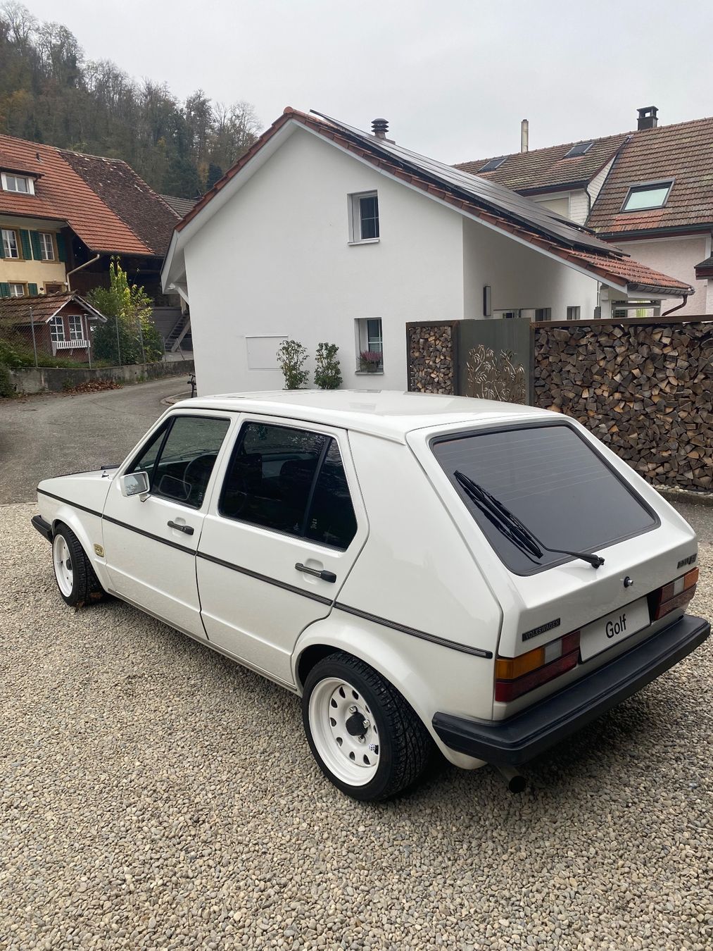 VW Automobili: VW Golf MK1 – Usato da Hägglingen venduto da Swissfighter63 1