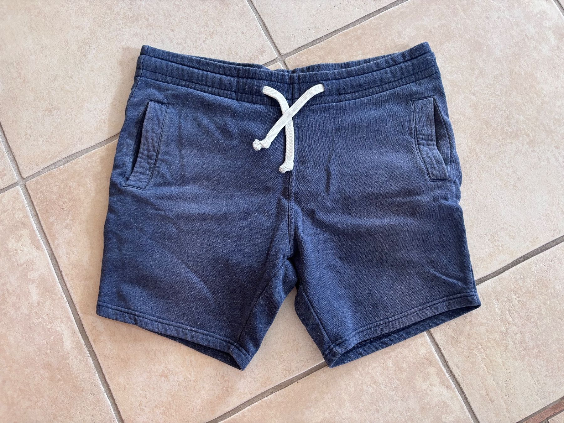 Hosen: Baumwoll Shorts M – Gebraucht aus Balsthal von Uroby