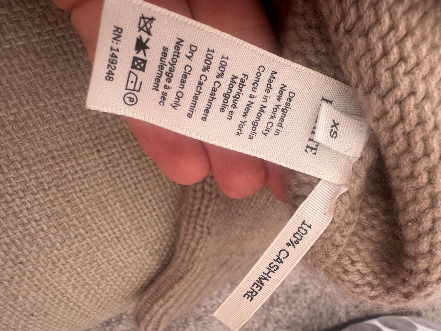 Maglioni & Felpe: Khaite Cashmere Sweater – Usato da Küsnacht ZH venduto da Zafsa 1