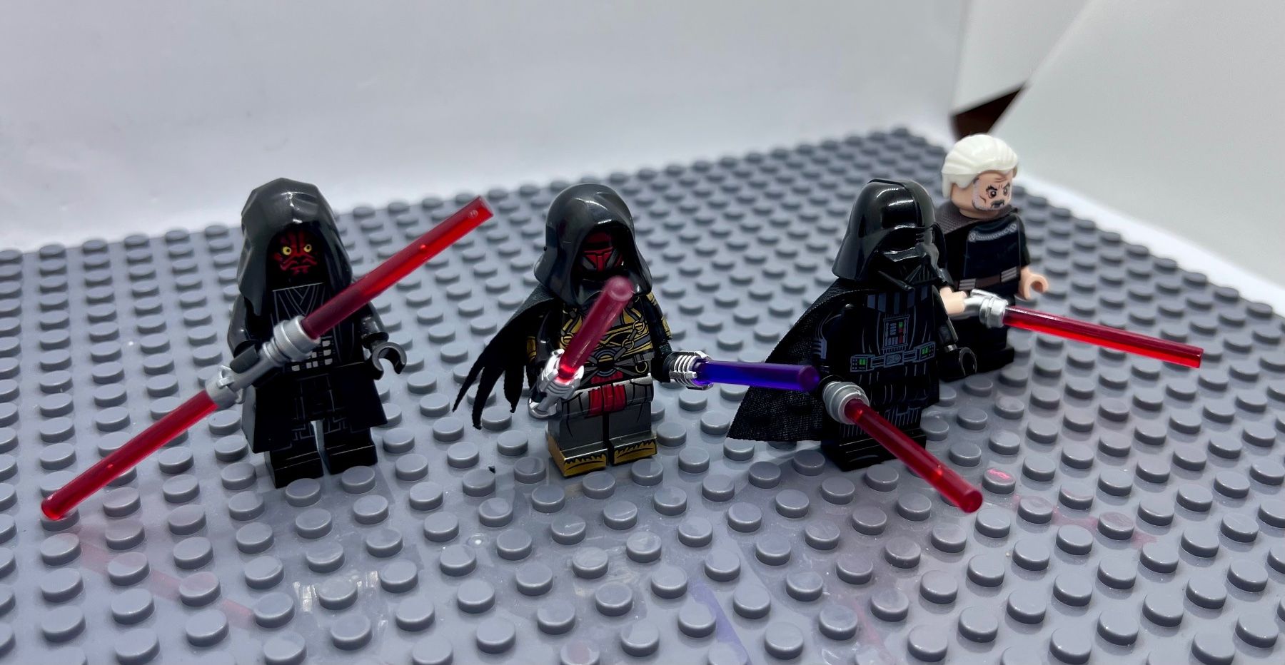 Star Wars Kit di costruzioni: Custom Darth Vader & 3 weitere Sith Lords Minifiguren – Nuovo (secondo la descrizione) da St. Gallen venduto da Starlord77 1
