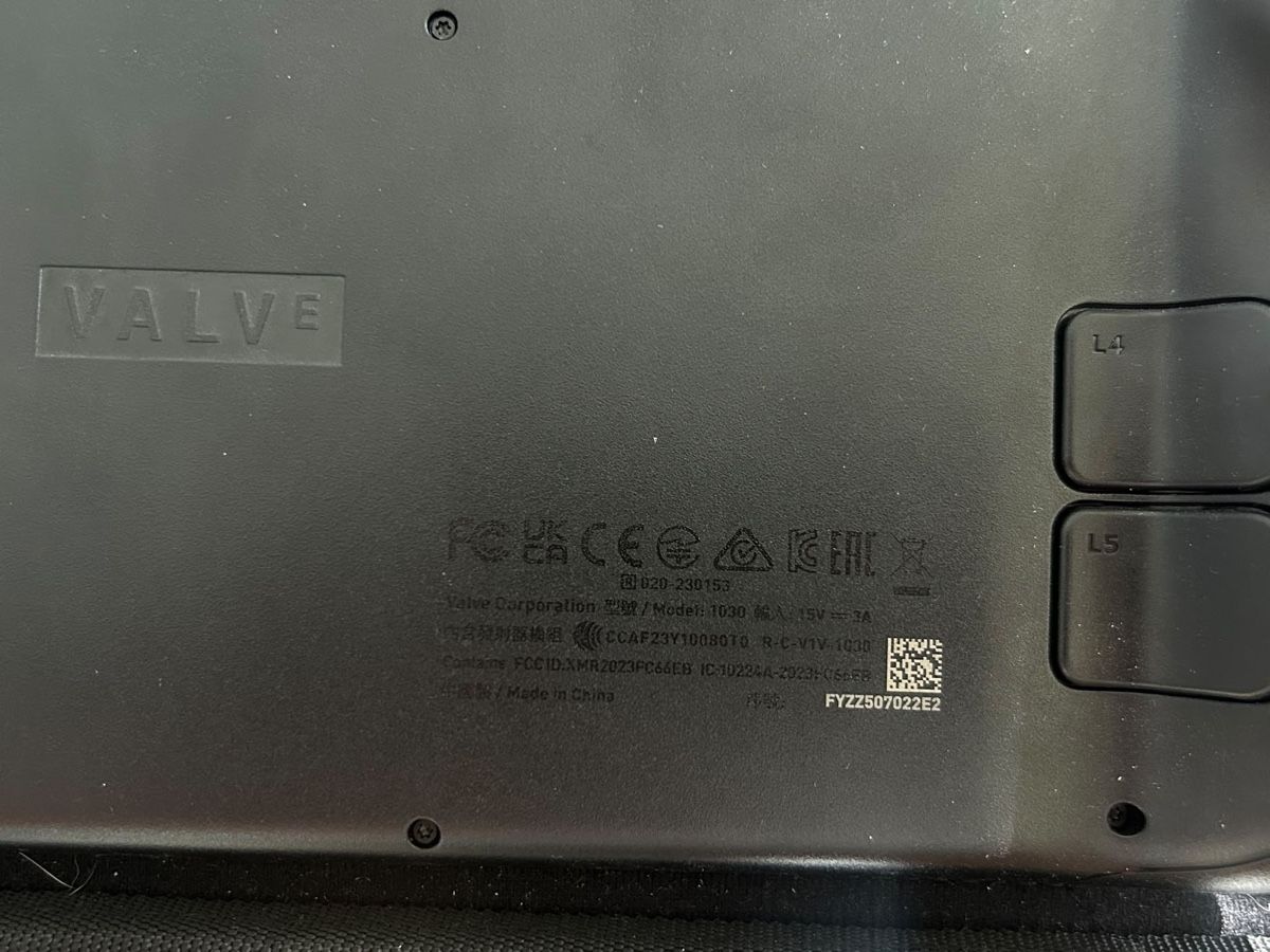 Valve Console: Valve Steam Deck Handheld OLED 1 TB – Usato da Oberägeri venduto da Silverhase 3