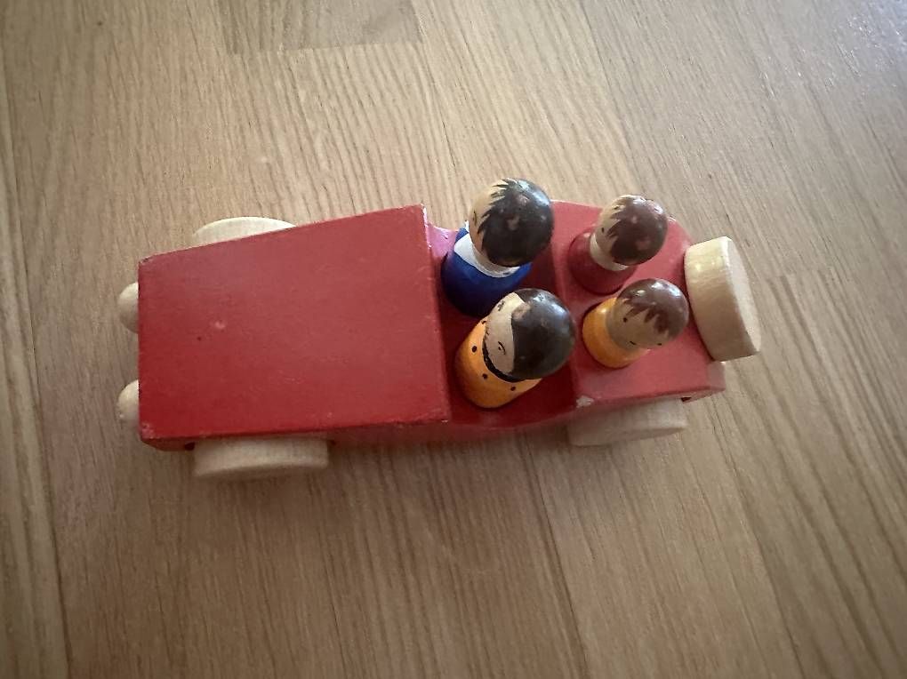 Jouets: Weizenkorn Holzauto – D'occasion à Luzern par kaktus017 2