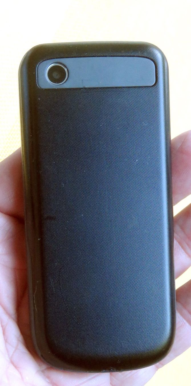 Telefoni cellulari / Smartphones: Mobiwire F2: Dual SIM Handy – Nuovo (secondo la descrizione) da Untersiggenthal venduto da Zarkok 1