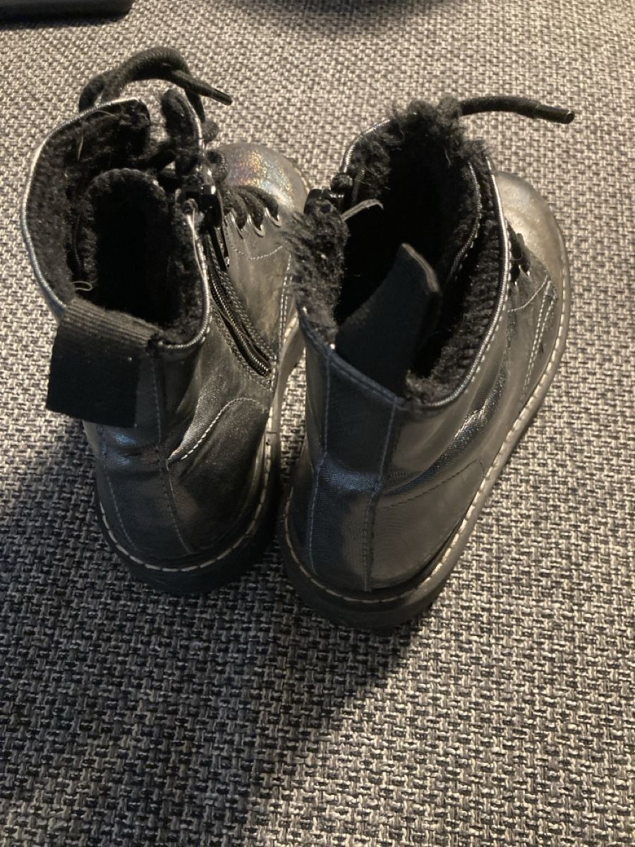 H&M Scarpe per ragazze: Bottines t.30 – Usato da Boudry venduto da Lamue01 1