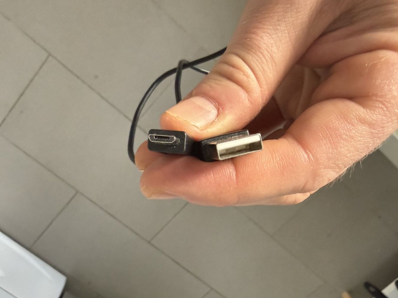 Kabel: Cable USB – Gebraucht aus Meyrin von marcmillenium 1