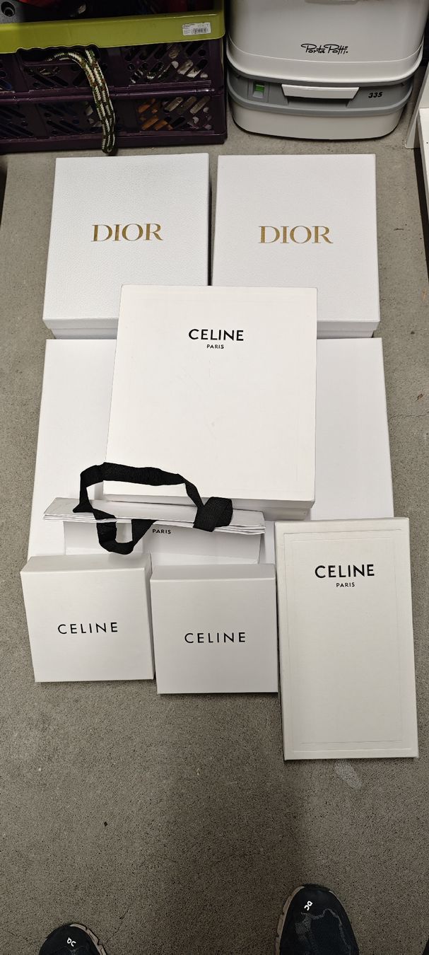 Altro in Decorazioni & Accessori: Div. Verpackung – Usato da Cham venduto da seb_tl7j