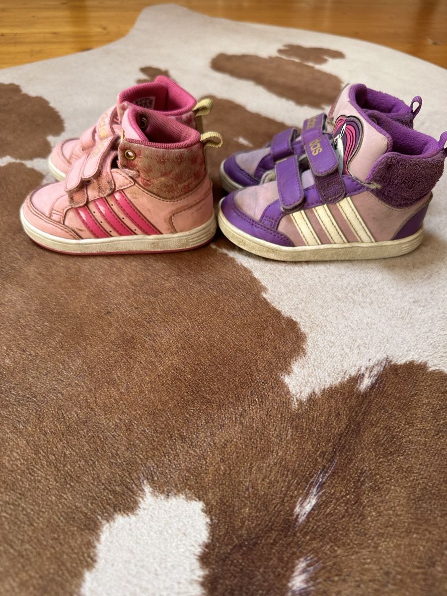 Scarpe per ragazze: Adidas Schuhe – Usato da Trimmis venduto da vai_9qzr 1