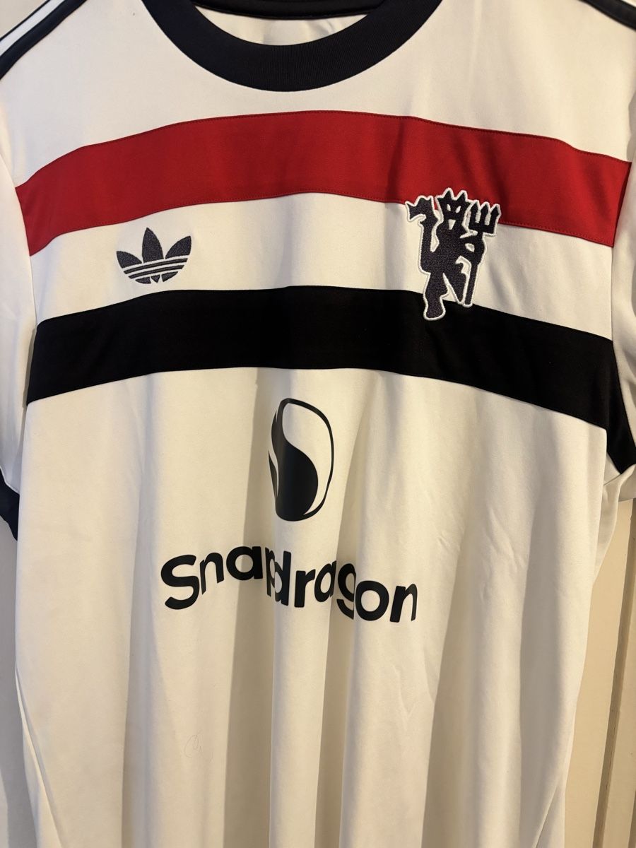 Manchester United Canottiere & Pantaloni: Maillot third Manchester United 24/25 Taille L – Usato da Genève venduto da Abdi27 1