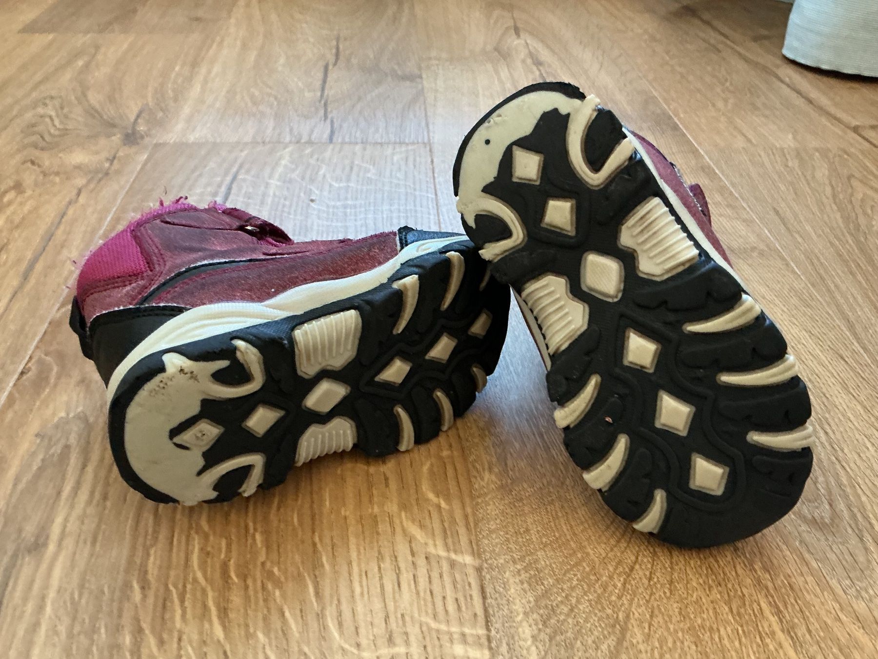 Scarpe per ragazzi: Baby Winter Boots 23 – Usato da Brugg AG venduto da Magna3 5