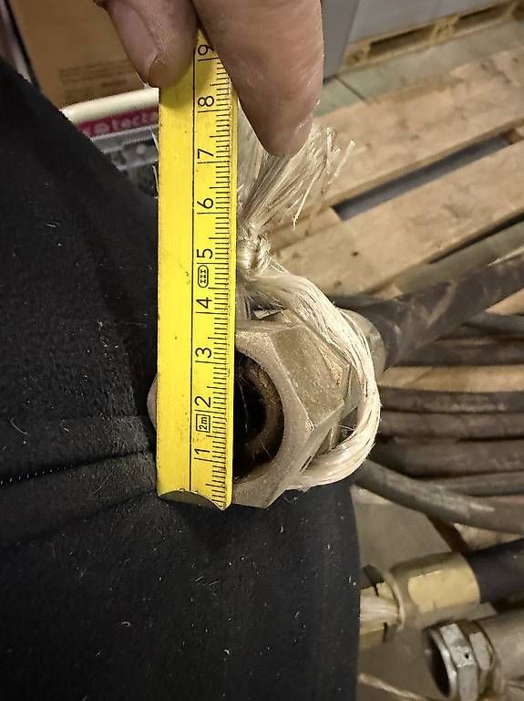 Escavatori: 11 Stk div Hydraulikschläuche ca 140cm lang – Usato da Necker venduto da liq24 2