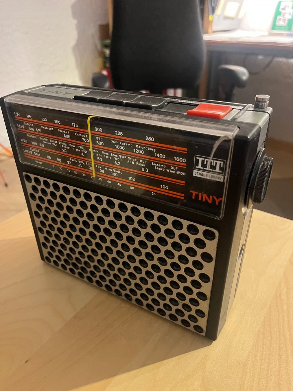 Radios: Vintage Radio ITT TINY 108 SCHAUB-LORENZ. – Gebraucht aus La Chaux-de-Fonds von Simone1180