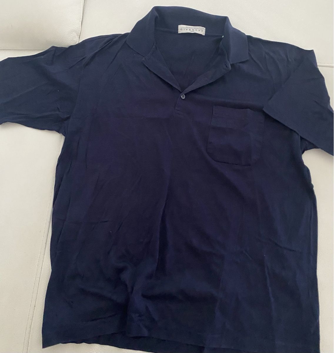 Givenchy Polo-Shirts: GIVENCHY Paris polotshirt – Gebraucht aus Opfikon von Luis144