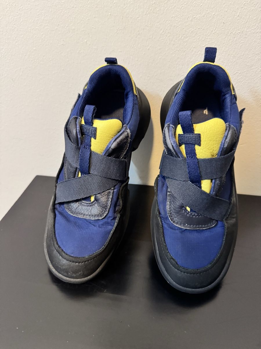 Camper Scarpe per ragazzi: Camper Sneakers Gr34 / Leder & Gore-Tex – Usato da Zürich venduto da AninANILOKIN