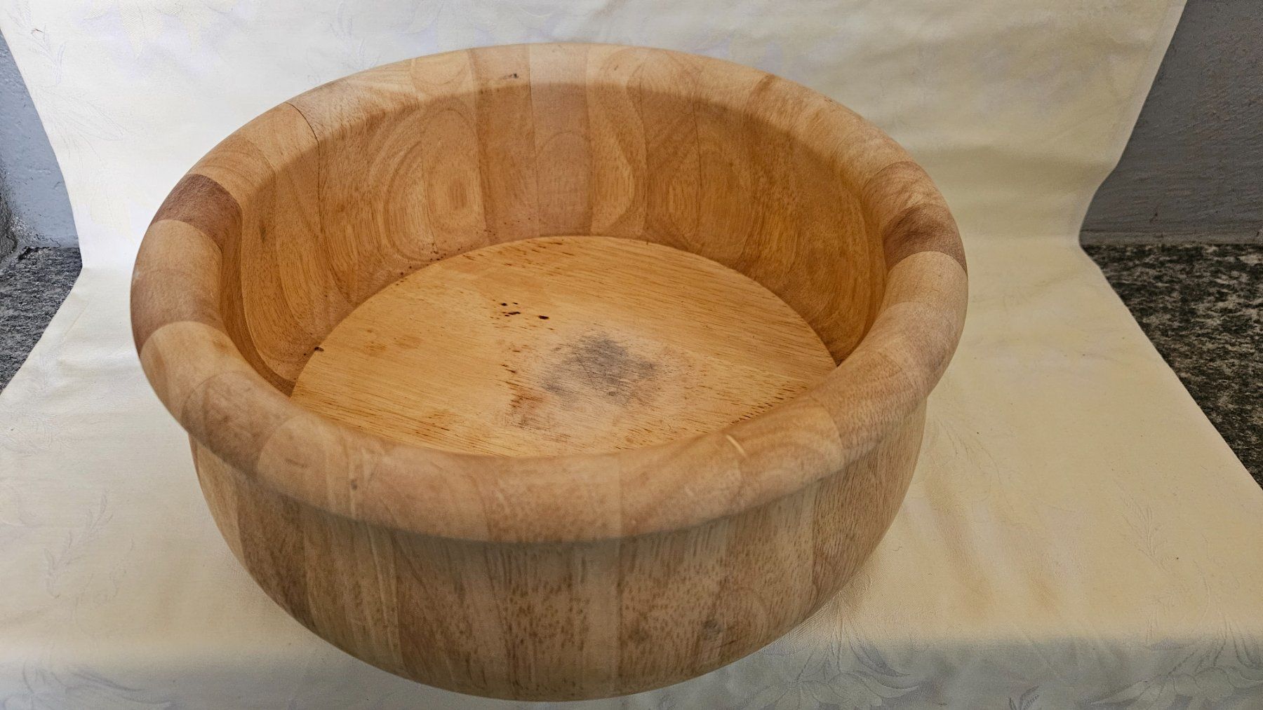 Behälter & Ähnliches: Grande contenitore in legno chiaro – Gebraucht aus Melano von H-Sara 1