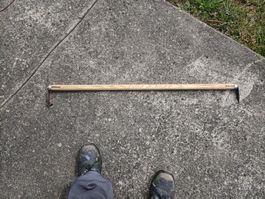 Holzer-Gerät Holzstiel mit Metallaufsatz, 100cm Länge