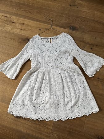Kleid weiss Grösse M Broderie Anglaise Zustand g