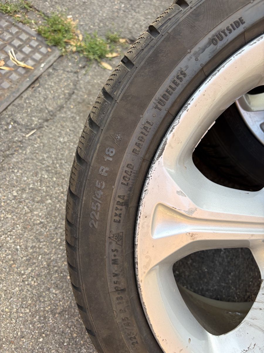 BMW Pneus & Roues: Bmw Räder mit 225/45R18 – D'occasion à Wettingen par Nici1932 2