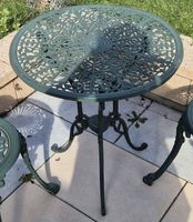 Gartentisch rund Metall grün akzeptabler Zustand